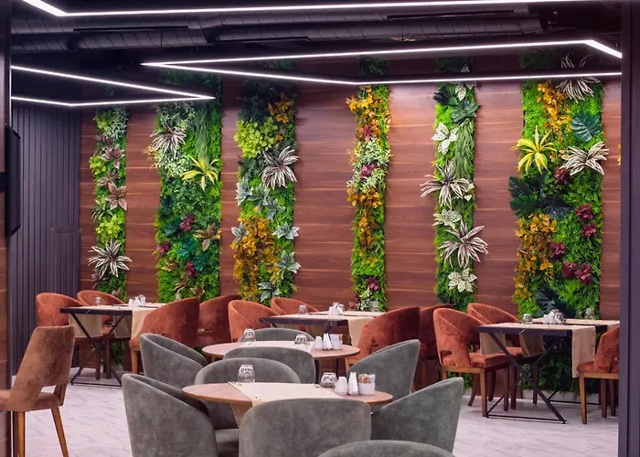 ホテル Novel Centre Point 3*