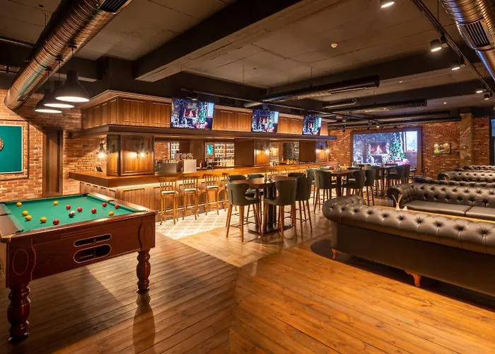 ホテル Novel Centre Point ファマグスタ