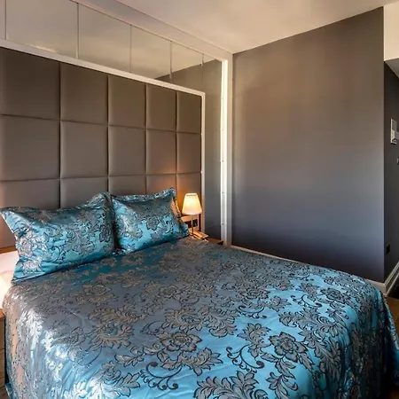 Novel Centre Point 3* Famagusta (Northern Cyprus)