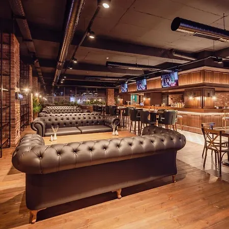 Novel Centre Point 酒店