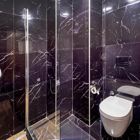 Novel Centre Point 酒店