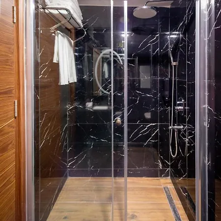 Novel Centre Point 3* 法马古斯塔