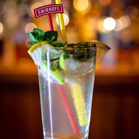 Hotel Novel Centre Point 3*