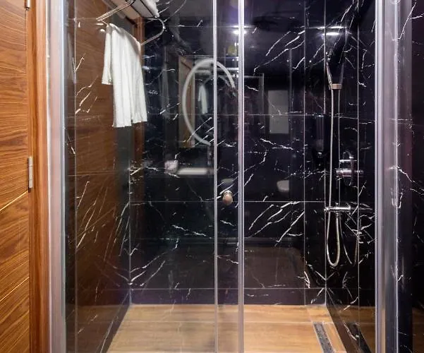 Novel Centre Point 3* Αμμόχωστος