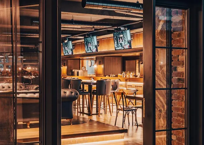 Ξενοδοχείο Novel Centre Point 3*